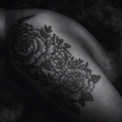 ObeyNadiaCrossx's profile picture. Tasteful. Tempting. Untouchable I don’t ask - I expect. Luxury isn’t optional. Your obedience is the minimum. Spoil me properly. https://t.co/odRytOvXWm