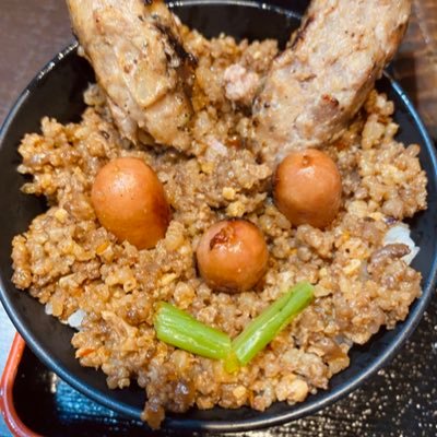 kaindoutomo's profile picture. 愛知発「感動の肉と米」というステーキ専門店推し！「ランク会長」をグルグル巡回中