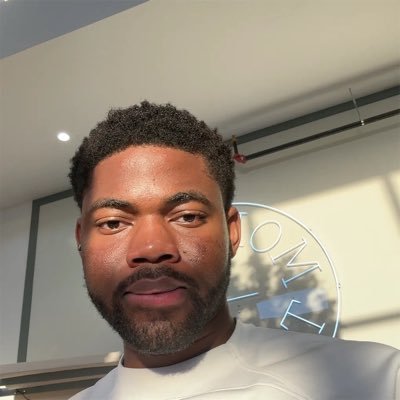 NwaforEzelue's profile picture. Creation over Consumption • Ser del Barça es el millor que hi ha 💙❤️ • 🇳🇬🇨🇦