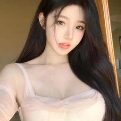 laylaibark's profile picture. ❀ Made of stardust ✨ | 互fo ok? 💯 🌈