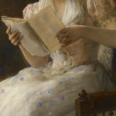 utami32n's profile picture. 