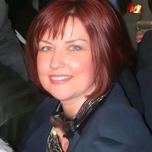 I’m Gerard Butler’s sister. My brother does not communicate with anyone claiming to be him, and he doesn’t interact with fans on social media.