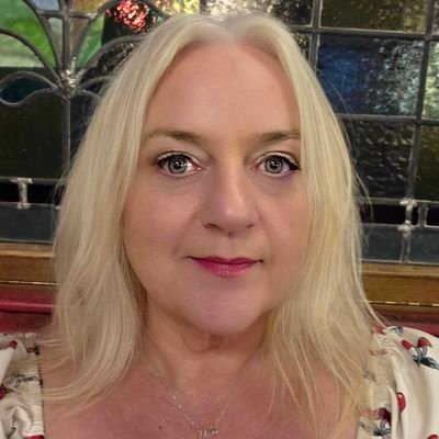 Heart of Midlothian FC fan since birth #FoH Contributor. Soft spot for Fulham #HMFC Love Johnny Cash, Country Music, outdoor swimming. Hate coriander