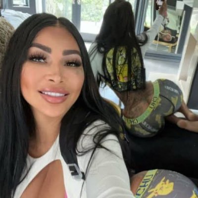 🤍 Founder @ Saski & @Erica 🤍 Snapchat erica @maxconnectors.com.au workout programs & YouTube
