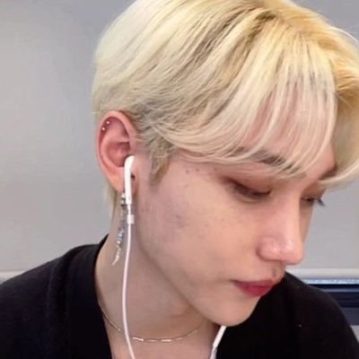 #StrayKids are the kings of K-Pop👑 FELIX my heart💙@Stray_Kids #Jungkook #بندريتا #فالكونز #KIMHANBIN #KimYoungkwang @tolay_exol 💚🇸🇦 السعودية العظمى