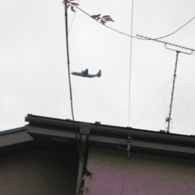 MjZ7GbGPJg5pWpb's profile picture. 東京都西多摩郡日の出町平井住民。米軍による二階建て住宅屋根ギリギリの超低空飛行が1日30回以上昼夜問わず(深夜0時も)土日祝日含め365日行われている。中止を市区町村、首相官邸、防衛省、外務省に訴えているが改善なし！日米地位協定改定！平和を！#米軍