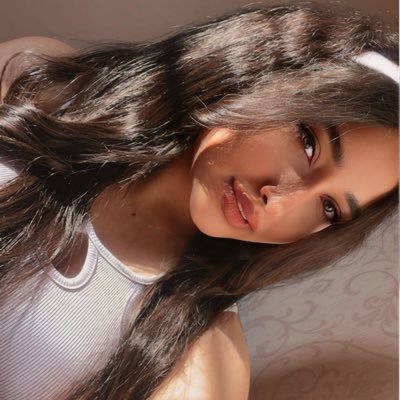 nahalmsf's profile picture. درختی که قرار نیست هیچوقت بزرگ شه