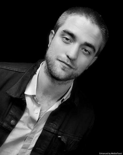 AvantGardeAward's profile picture. Avant Garde FanFiction Awards