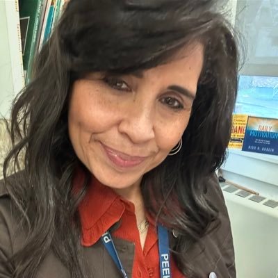 Instructional Coach, Bilingual Teacher, Proud Mom #Oakside ARChitect LUV2Teach❤️