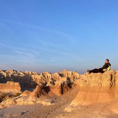 Roommate42's profile picture. I like thinking outside the box.