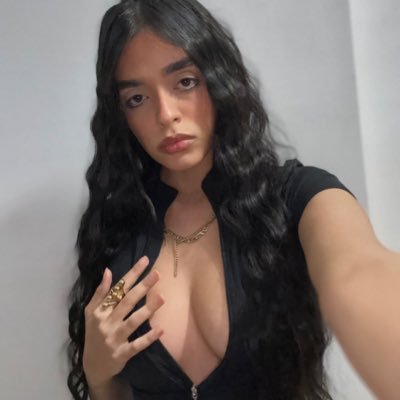 checking my profile every day won't give you my life, much less look like me, no matter how much you copy me. is your life that miserable? you're so ugly...
