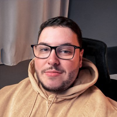 Daniel - artist & designer - 24y contact.ydanii@gmail.com Twitch: https://t.co/grYyLr84Ll