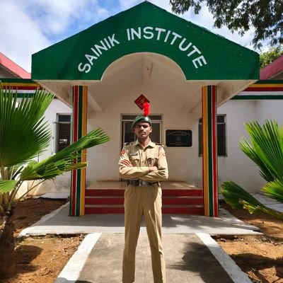 B_dhasaradh's profile picture. 🔥 Motivation & Life Quotes 🔥