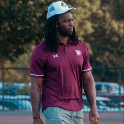 Believer 🙏🏾 Football 🏈 Educator 🍎CCU & Miami Alum🎓 Westside Rams/RAMS Defensive & Strength/Conditioning Assistant #TPW🐏