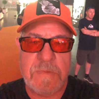 I am a neurosurgeon on a mission to create health from disease by decentalized thinking & BTC! Bitcoin pleb decade club in exile https://t.co/S1PkQ3Xfkt