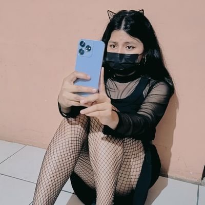 AlondraMali's profile picture. 🇲🇽 23 años🔥 1.59cm ✨ friki intermedia 🌙 lectora de fantasía 🐦‍🔥 fansly🩵Only Fans hechicera 🔮 Whatsapp: +52 2291578588