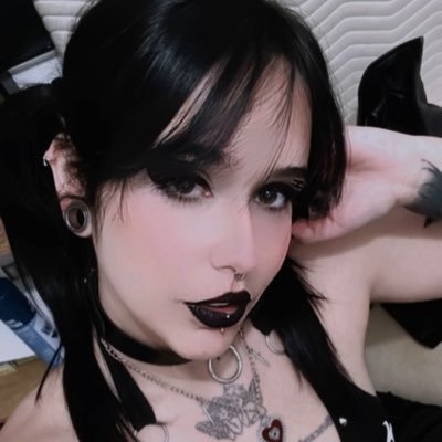 vc espera mt de mim e tudo que eu tenho a oferecer eh mt rock