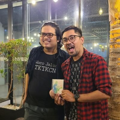 FerdyP92's profile picture. Akun asli: @FerdyP46 (ke-suspend ama Elon gila-gila)

VR46, FA14, Nabilaholic, PC Enthusiast, Mulai muv-on ke Oniel

F1-MotoGP-baru Jeketian

Elon M. PNTEK, ASU