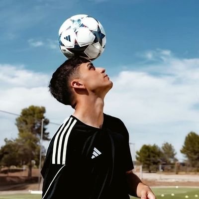 LockAmirs's profile picture. Revivan la música