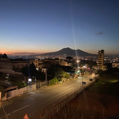 amariii32k's profile picture. guys only im DL 18+🫦