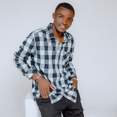 Dellaofficialq's profile picture. Follow me on IG DELLA OFFICIAL1
Facebook DELLA
TikTok DELLA OFFICIAL1
Whatsapp number+250795053787
🇷🇼