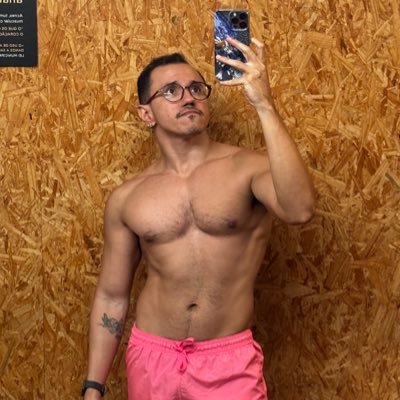 Thiago, nutricionista, nerd, gamer e orbit • 🍓🎮🌙 • SW-6414-2093-0728 • PSN: YoshiLunar