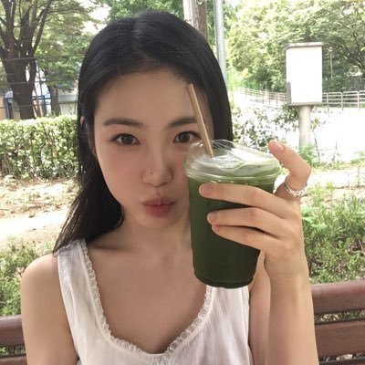 jaksokaj's profile picture. 젊은 나의 책갈피