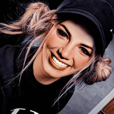 🦋🦋🦋🦋 Una persona es tan buena como lo sea su palabra... ¡¡¡¡
I 🖤 @Britneyspears ..