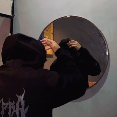 moannmaker's profile picture. 