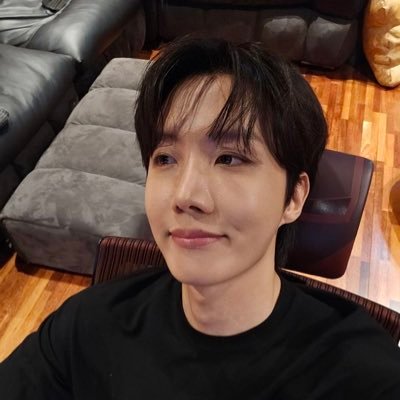 Je suis une introvertie jusqu'à ce que quelqu'un dise “BTS”.