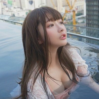 三重の海側でのんびり暮らしてます。競馬好き女子の日常アカ。趣味とかのツイートが多いと思います。お互い尊重し合って仲良くなれたら嬉しいです。是非、絡んできてくださいね~