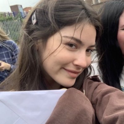 marybsis's profile picture. you are what you love 🍂