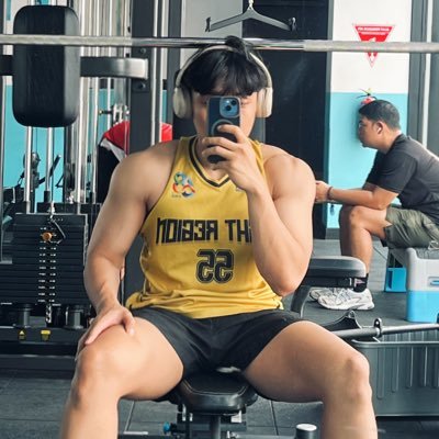 Vynn376825's profile picture. U know who i am?