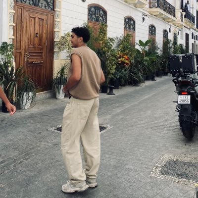 Vedd19_'s profile picture. 