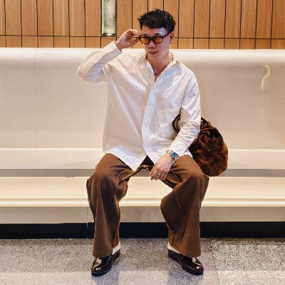 ขี้บ่น ชอบเที่ยว ชอบนวด ชอบมือถือ รีวิวทุกอย่างที่ชอบ || งานรีวิว ติดต่องาน DM ครับ || เข้าแอคล็อครีวิวนวด ทัก DM หรือ Line@ https://t.co/daz9Q9qjML