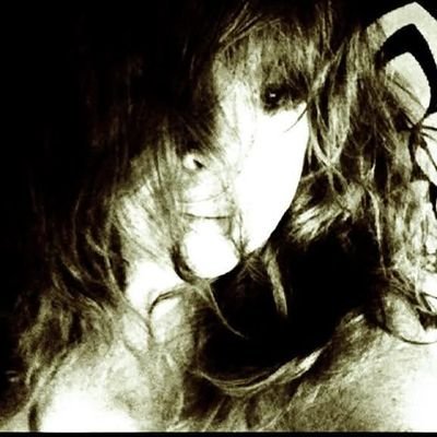 _moontje's profile picture. Wat u wilt dat u niet geschiedt doe dat ook een ander niet.