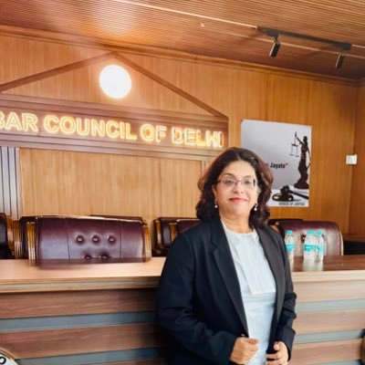 हर टूटे-फूटे अनिश्चित समाज का विकार,हर विकसित समाज का विकास हूँ मैं।Author,pursuing LLB, MBA ,exAAO (from Patna-Darbhanga,LNMU +Holycross Convent