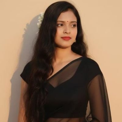 deeksha80144's profile picture. Finance