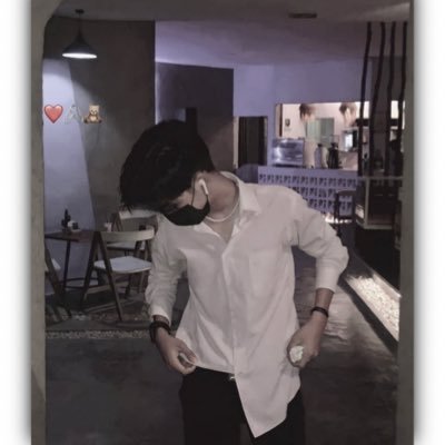 Phir milengy chalte chalte — Alonophile👻 Memesology — last acc @listen_haseeb_