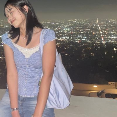 mmaybemeornot's profile picture. I’m my own downfall