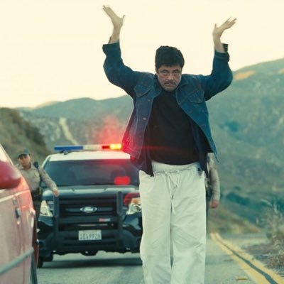 ZSkye8's profile picture. Saw DBATC & Fifteen & YOYOK live and never recovering ever again.