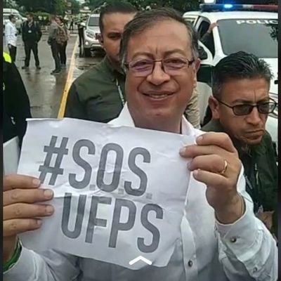 Abogado. Designado @petrogustavo CSU @UFPSCUCUTA @ufpsocana 1° línea democratizadora Universidad Pública. @activistasco