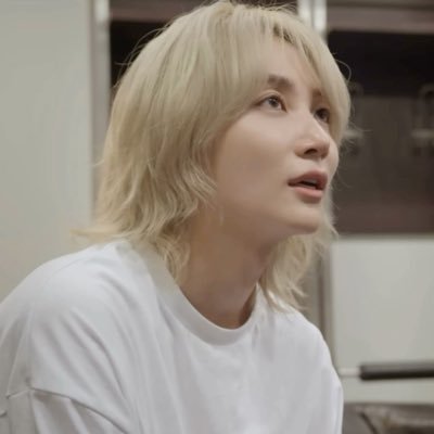 cupidzino's profile picture. how do i make this about #JEONGHAN
