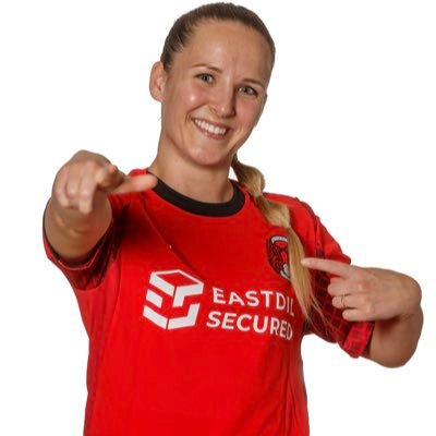 HayleyWest_13's profile picture. ⚽️ Leyton Orient Women’s Footballer 👩‍⚕️Stroke Physiotherapist   🏋️‍♀️ Co-owner BodyCare SIS