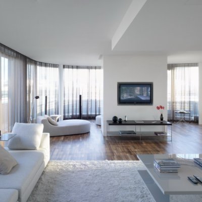 Lelaversen's profile picture. You can’t make homes out of human beings, someone should have already told you that.