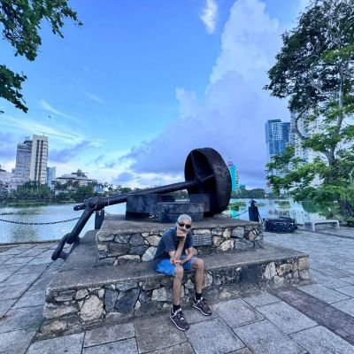 IamSadruddin's profile picture. The WoRld Is yOUrS OySteR!