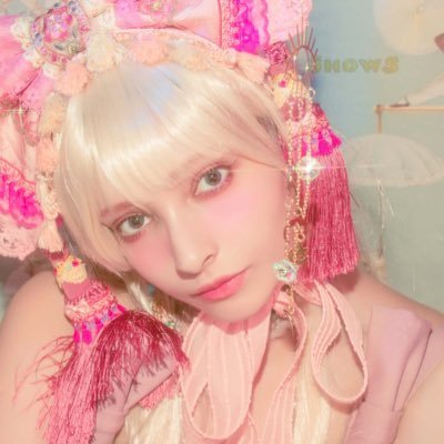アルビーナアルビーナ。motoca(@melancholicMGR)erika( @shimako0820 )連絡→motca.j@gmail.com
