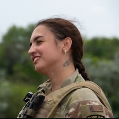 🇺🇸🇩🇪A combat medic nurse in the Frontline, I believe we are going to win the war, I pray for peace and freedom for Ukraine 🇺🇦🇺🇦 slava Ukraine🇺🇦🙏