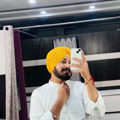~ 10/9 🥂💫 ਸਰਬੱਤ ਦਾ ਭੱਲਾ ✨Chef 🧑🍳 Singer 🎤 / Writer📝 🇦🇪🇲🇾🇺🇦 🇸🇬 Sc~ Maanii_11