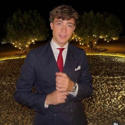 Divertido, leal y tierno - Cayetano y pijo - Familia: @RebeldepatonxP 🦋 y @Jorge_Patxn 🧑🤝🧑 {♥️𝟮𝟮-𝟬𝟴-𝟮𝟱💌}
📍España
#FreeRol